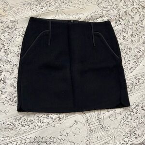 🔻🔻🔻sale Wool blend mini black skirt from Korea